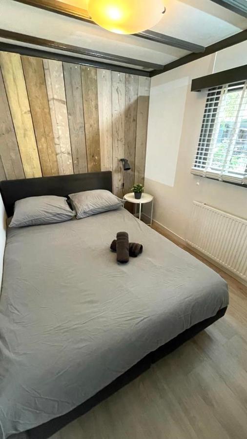 Uniek Chalet Op De Veluwe, In Bosrijke Omgeving. Putten Exteriör bild